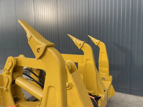 Komatsu D85 D85 2026 1 image 5