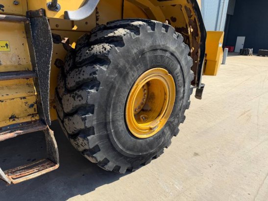 CAT 972M 972M 2015 2 Wheel Loaders image 5
