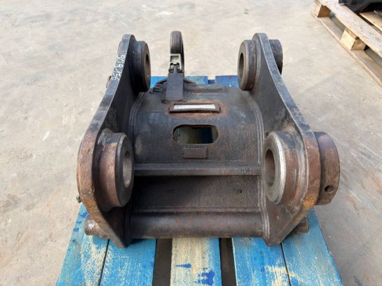 Verachtert CW40 - M318D / 320D / 320E / 320F / 323D / 323E / Verachtert CW40 - M318D / 320D / 320E / 320F / 323D / 323E / ...