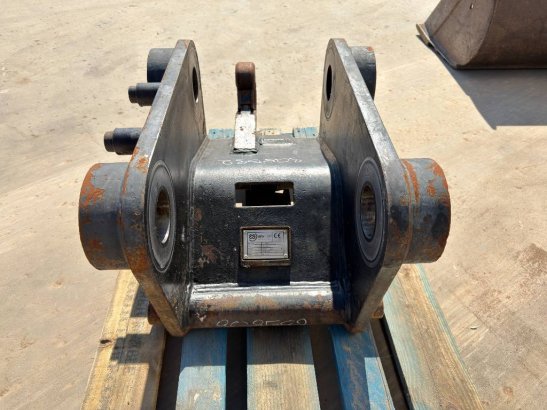 Verachtert CW40S - 325D / 326F / 329D / 329E / 330F / 330 Verachtert CW40S - 325D / 326F / 329D / 329E / 330F / 330 2019 2...
