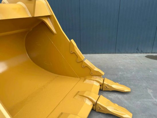 CAT 352 - TB - Rock Bucket 352 - TB - Rock Bucket 2026 1 image 5