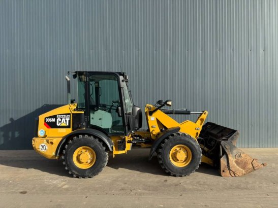 CAT 906M 267 2016 2 Wheel Loaders image 5