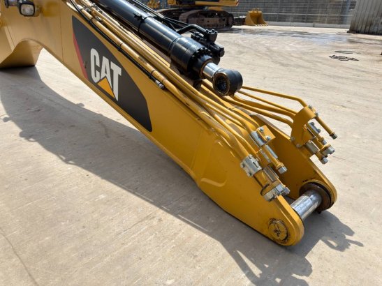 CAT 324D / 324E / 326F Boom 324D / 324E / 326F Boom 2 image 6