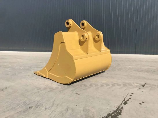 CAT 323E 1.20m 36 2026 1 image 6