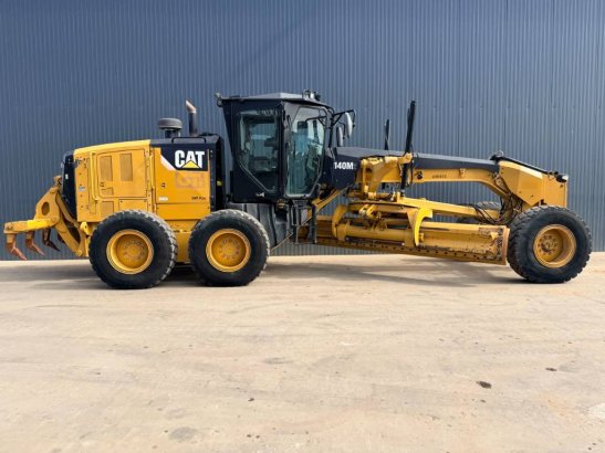 CAT 140M2 140M2 2014 2 Motor graders image 6
