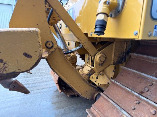 CAT D5 LGP D5 LGP 2020 2 Dozers image 6