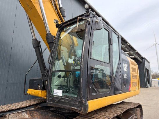 CAT 323EL VA 36 2012 2 Crawler Excavators image 6