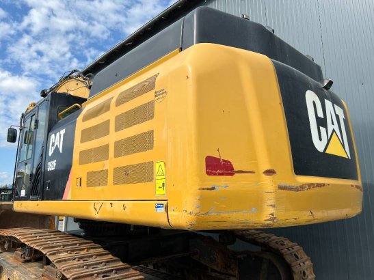 CAT 352 F 352 F 2017 2 Crawler Excavators image 6