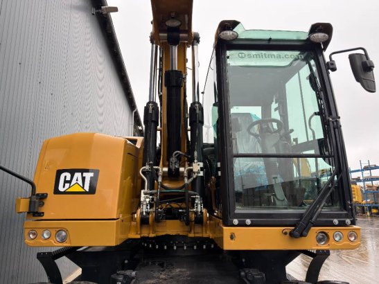 CAT M318F M318F 2015 2 Wheeled Excavators image 6