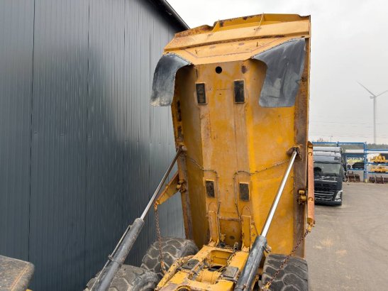 CAT 730C2 730C2 2016 2 Articulated Dump Trucks image 6