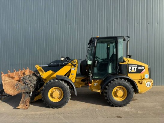 CAT 906M 267 2016 2 Wheel Loaders image 6