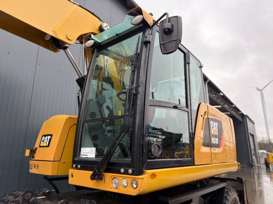 CAT M318F M318F 2015 2 Wheeled Excavators image 7
