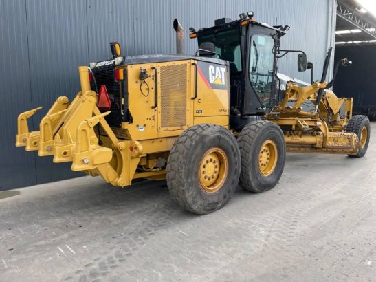CAT 140M 483 2014 2 Motor graders image 7