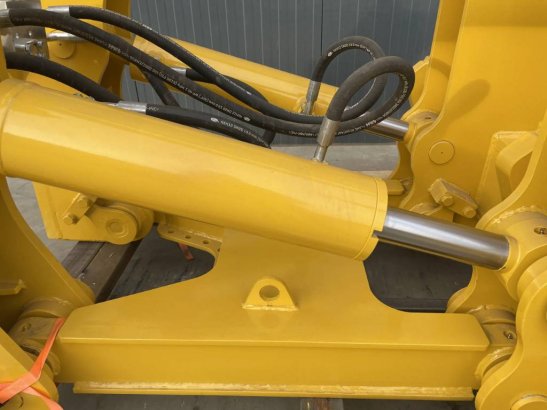 Komatsu D85 D85 2026 1 image 7