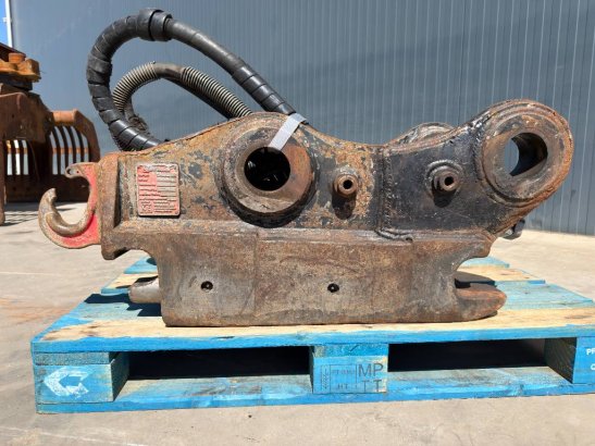 OilQuick OQ80 - 325D / 329D / 329E / 330F OilQuick OQ80 - 325D / 329D / 329E / 330F 2007 2 image 7