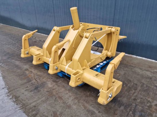CAT 140GC 483 2026 1 image 7