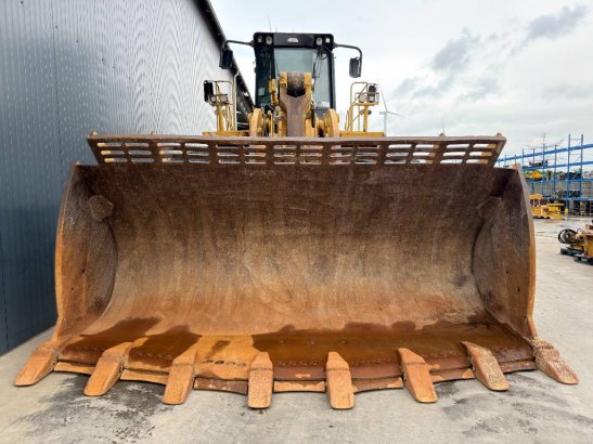 CAT 990H 990H 2007 2 Wheel Loaders image 7