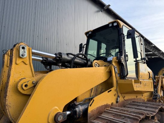 CAT 973D 973D 2010 2 image 7