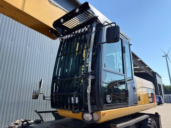 CAT M322D M322D 2015 2 Wheeled Excavators image 7