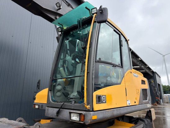 Volvo EW160D EW160D 2012 2 Wheeled Excavators image 7
