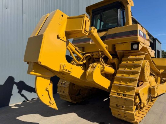 CAT D9R D9R 1996 2 Dozers image 7