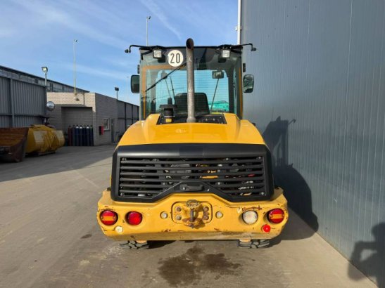 CAT 906M 267 2016 2 Wheel Loaders image 7