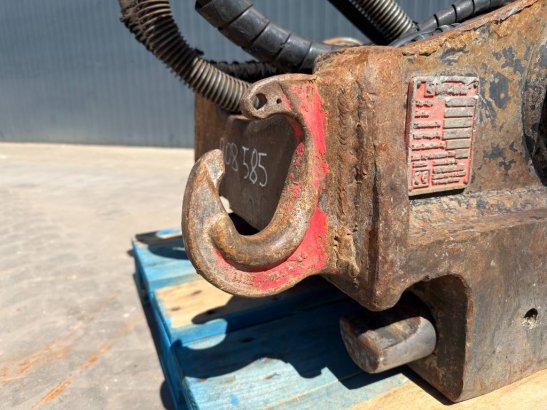 OilQuick OQ80 - 325D / 329D / 329E / 330F OilQuick OQ80 - 325D / 329D / 329E / 330F 2007 2 image 8