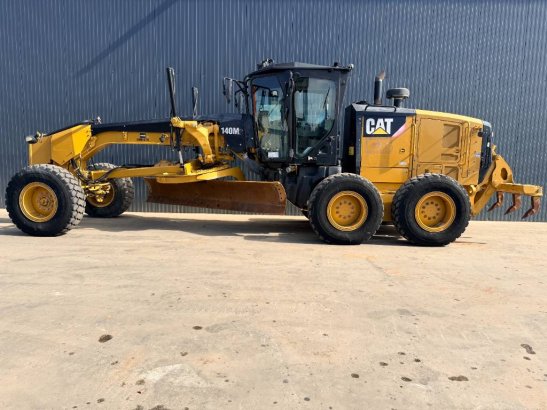 CAT 140M2 140M2 2014 2 image 8