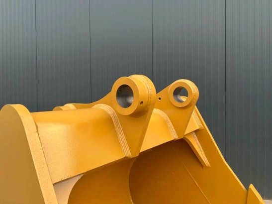 CAT 352 - TB - Rock Bucket 352 - TB - Rock Bucket 2026 1 image 8