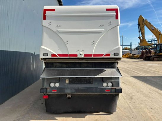 Johnston CX401 - 80 km/h - Sweeper Johnston CX401 - 80 km/h - Sweeper 2018 2 image 8