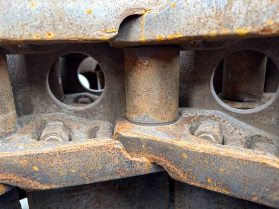 CAT 349E / 352F - 600mm 47 2 image 9