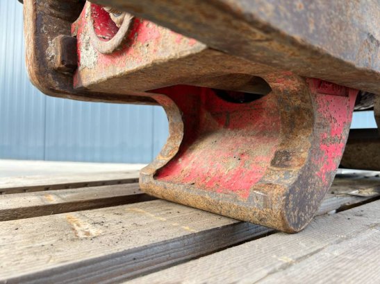 Miller Caterpillar 325 / 329 Geith 38 2019 2 image 9
