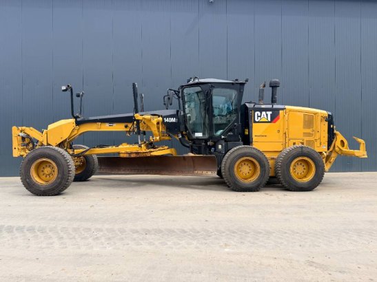 CAT 140M3 140M3 2015 2 Motor graders image 9