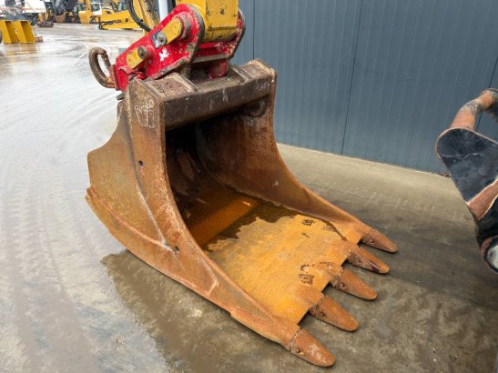 CAT M318F M318F 2015 2 Wheeled Excavators image 9