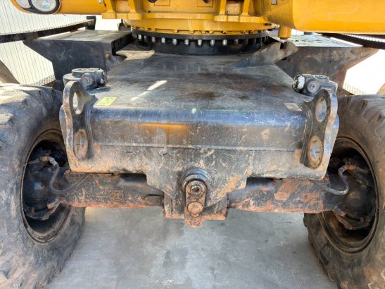 CAT M322D M322D 2015 2 Wheeled Excavators image 9