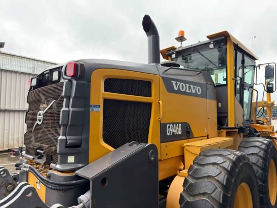 Volvo G946B | AWD 6x6 | 3700 hours! G946B | AWD 6x6 | 3700 hours! 2013 2 Motor graders image 9