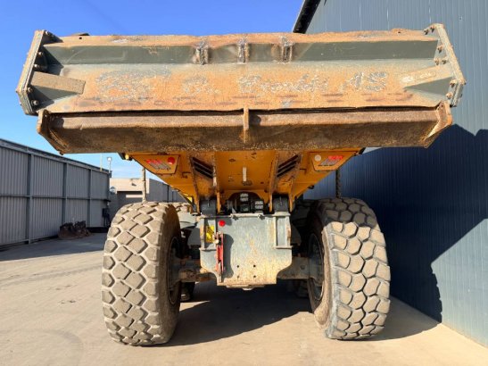Liebherr TA230 TA230 2021 2 Articulated Dump Trucks image 9