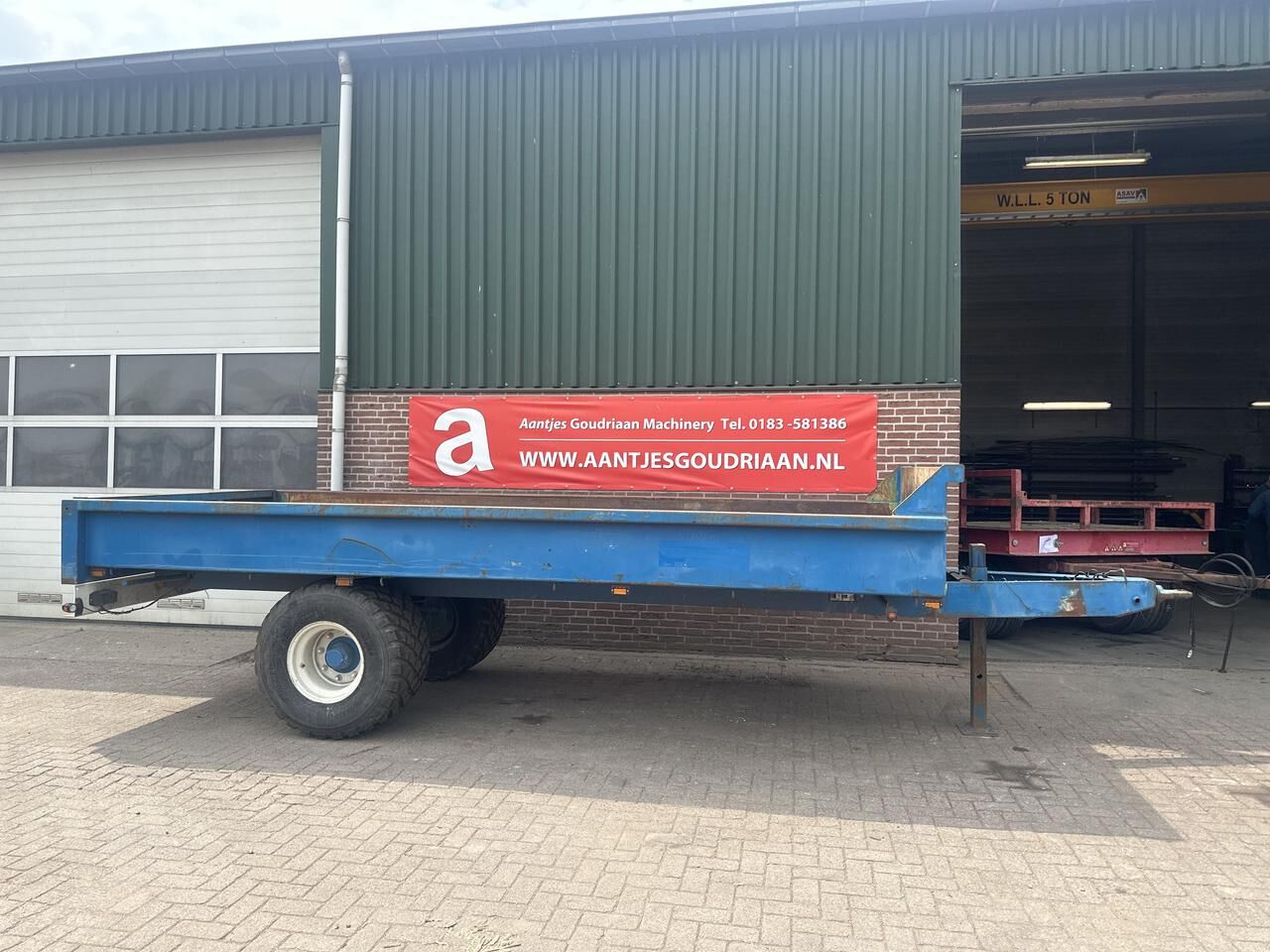 Bakkenwagen voor achter kraan / shovel - Gebruikt image