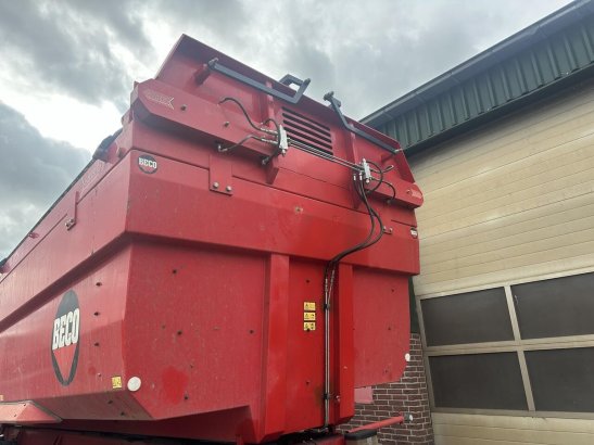 Beco Maxxim 360 Beco Maxxim 360 2014 2 Dump trailers image 12