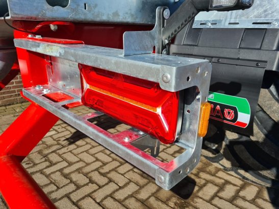 Vaia waterwagen MB 100 Vaia waterwagen MB 100 2024 1 image 28