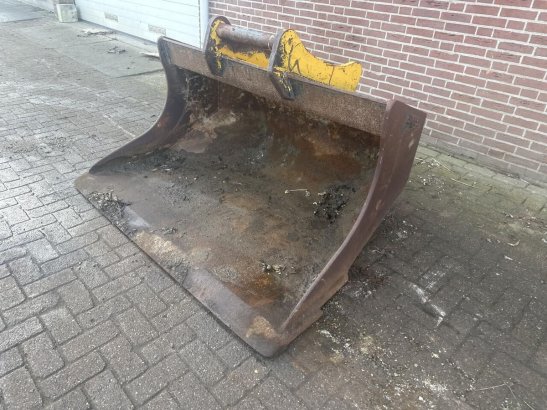 Engcon slotenbak S70 - Gebruikt Engcon slotenbak S70 - Gebruikt 2 image 2