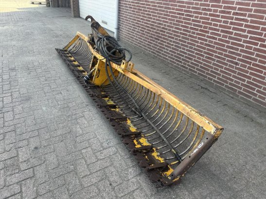 Maaikorf - Gebruikt Maaikorf - Gebruikt 2 Crawler Excavators image 3