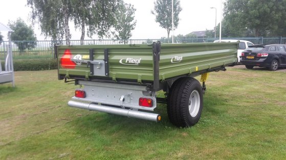 Fliegl EDK 60 kipper Fliegl EDK 60 kipper 1 image 3