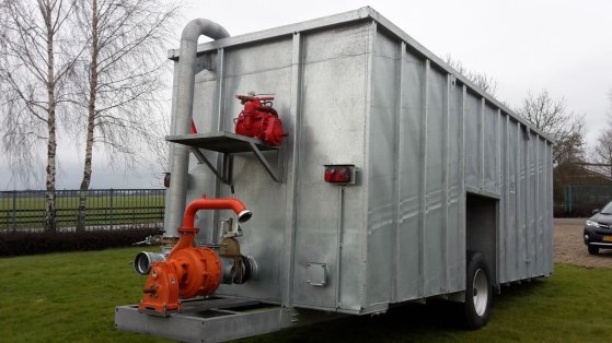 Agomac gegalvaniseerde mest-pompcontainer Agomac gegalvaniseerde mest-pompcontainer 1 image 8