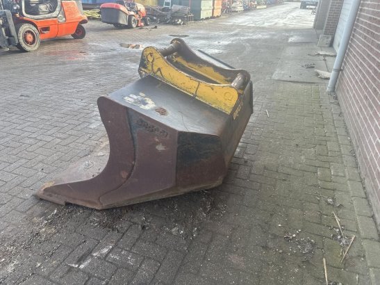 Engcon slotenbak S70 - Gebruikt Engcon slotenbak S70 - Gebruikt 2 image 4