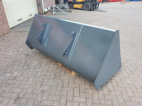 AGM volumebak 925 liter AGM volumebak 925 liter 2019 1 image 4