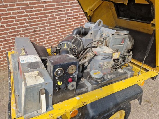 Atlas Copco 1995 2 Compressors image 5