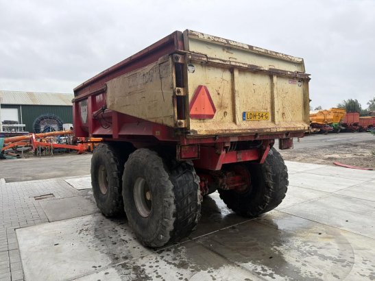 Beco gigant 160 Beco gigant 160 2002 2 Dump trailers image 5