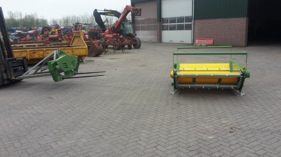 HUSTLER Balenafwikkelaar Hustler Balenafwikkelaar 1 image 6