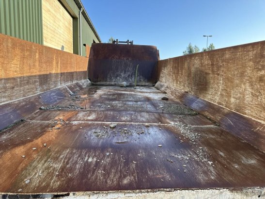 Onbekend 2 Dump trailers image 6
